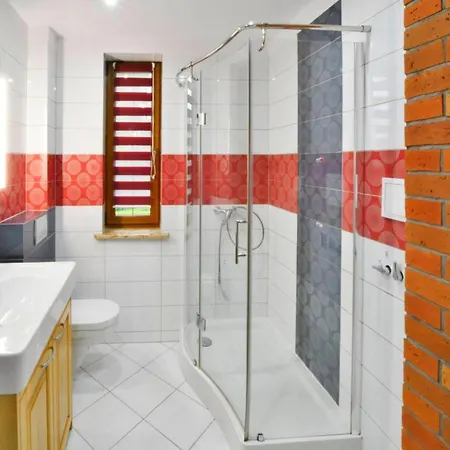Comfortable Villa, Swiecianowo Ferienhaus *